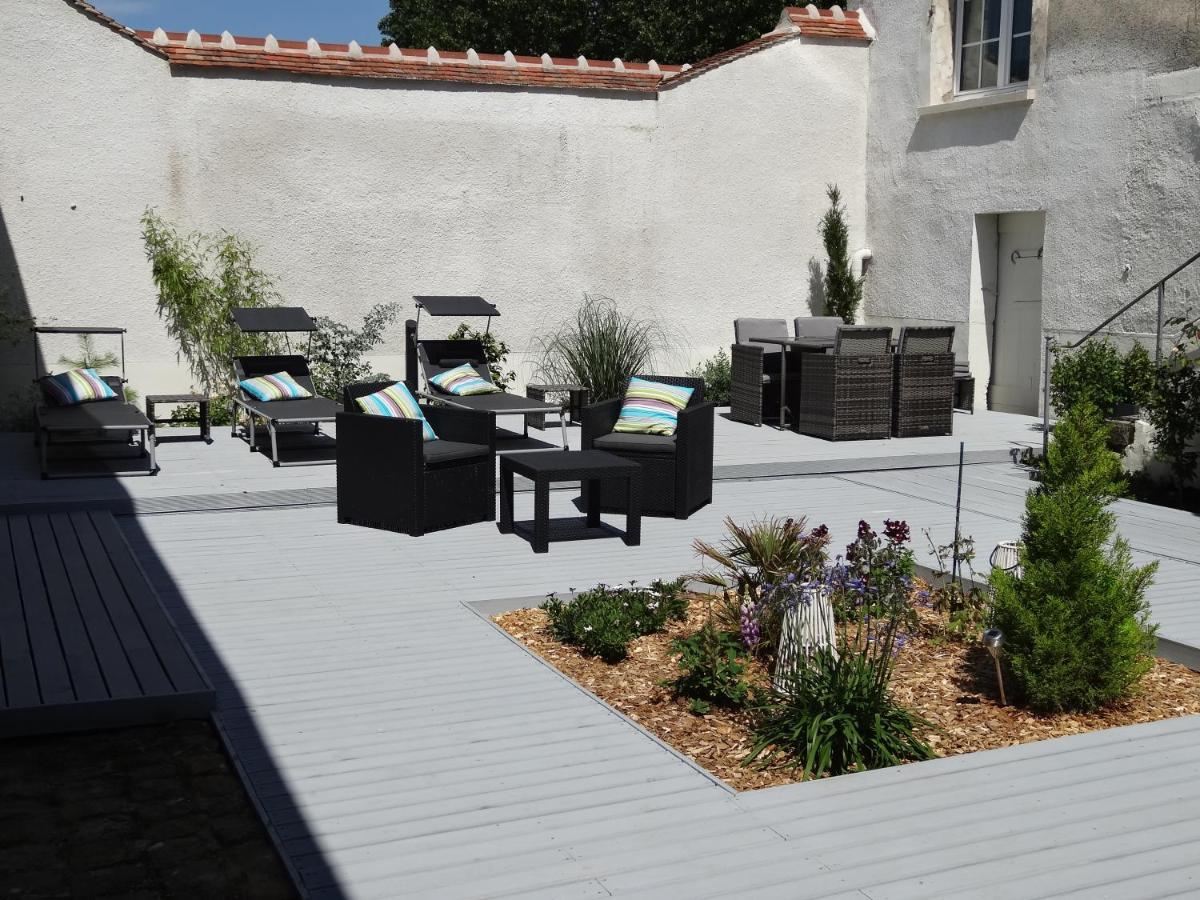 Les Petites Tuileries Bray-sur-Seine Exterior foto